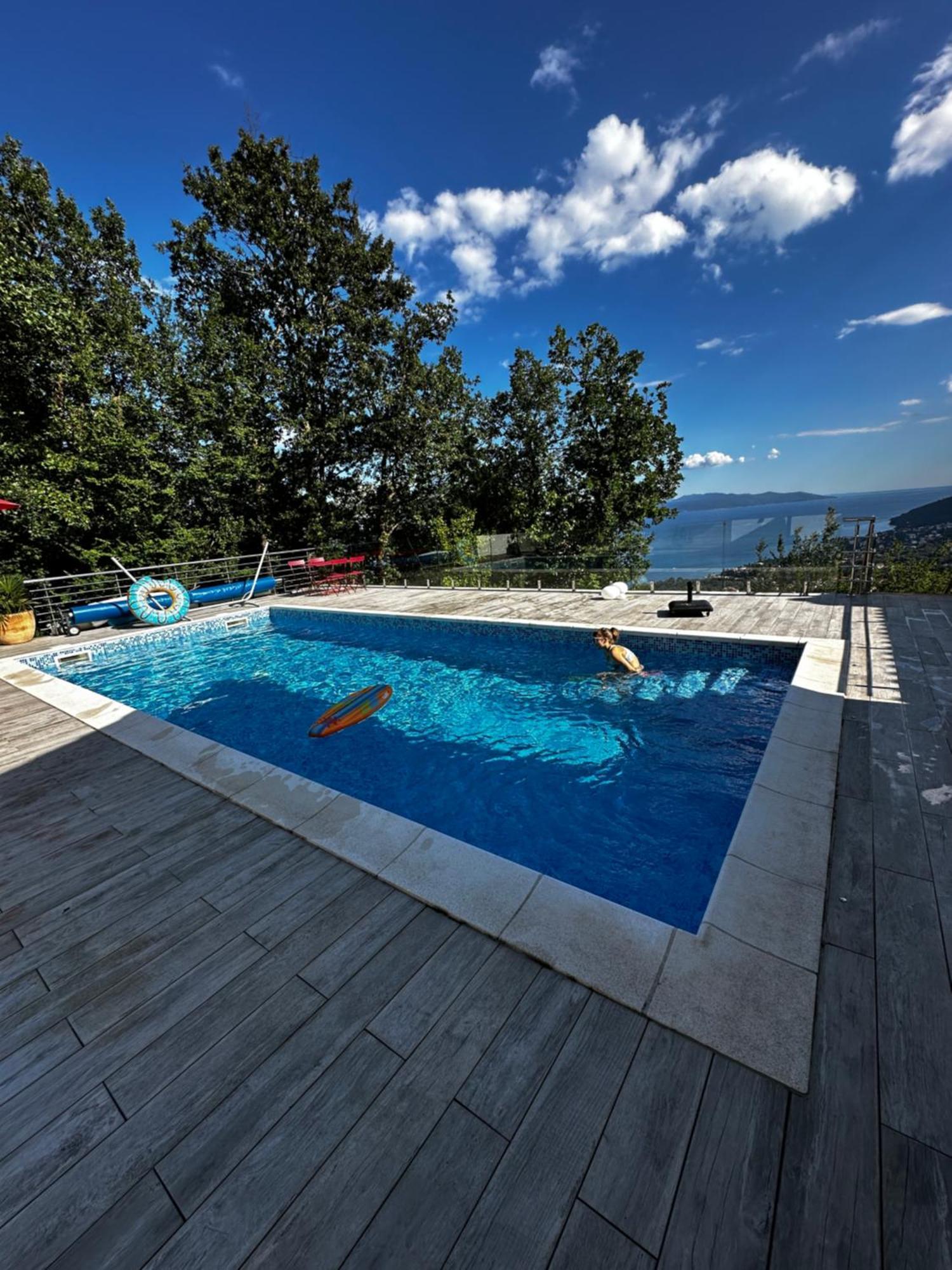 Dreamtime - One Badroom And 1 Livingroom Apartment Veprinac Екстер'єр фото