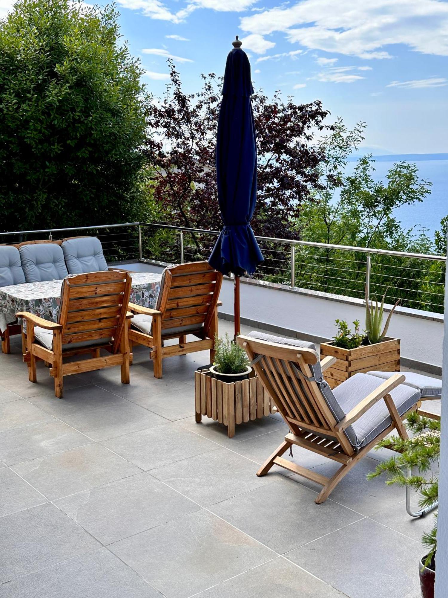 Dreamtime - One Badroom And 1 Livingroom Apartment Veprinac Екстер'єр фото